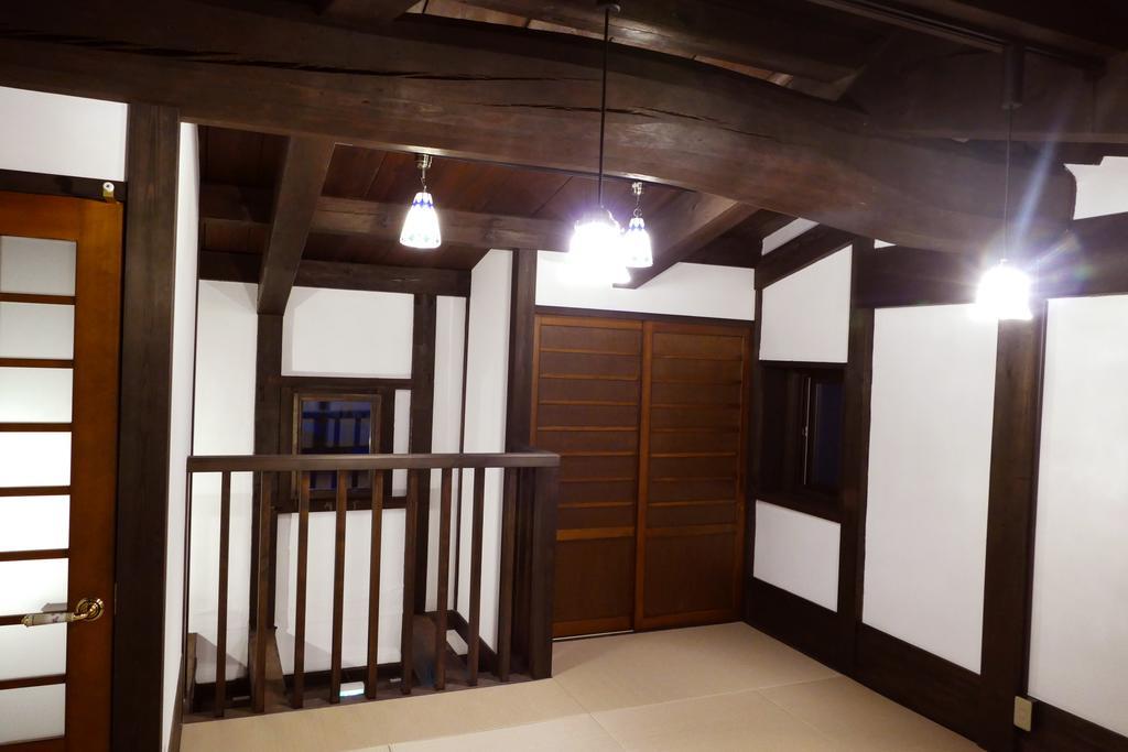 La Cura Villa ทาคายาม่า ภายนอก รูปภาพ
